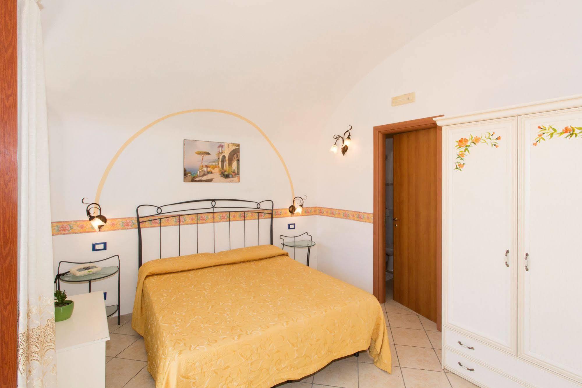 Il Rifugio Di Ela Villa Фуроре Екстериор снимка