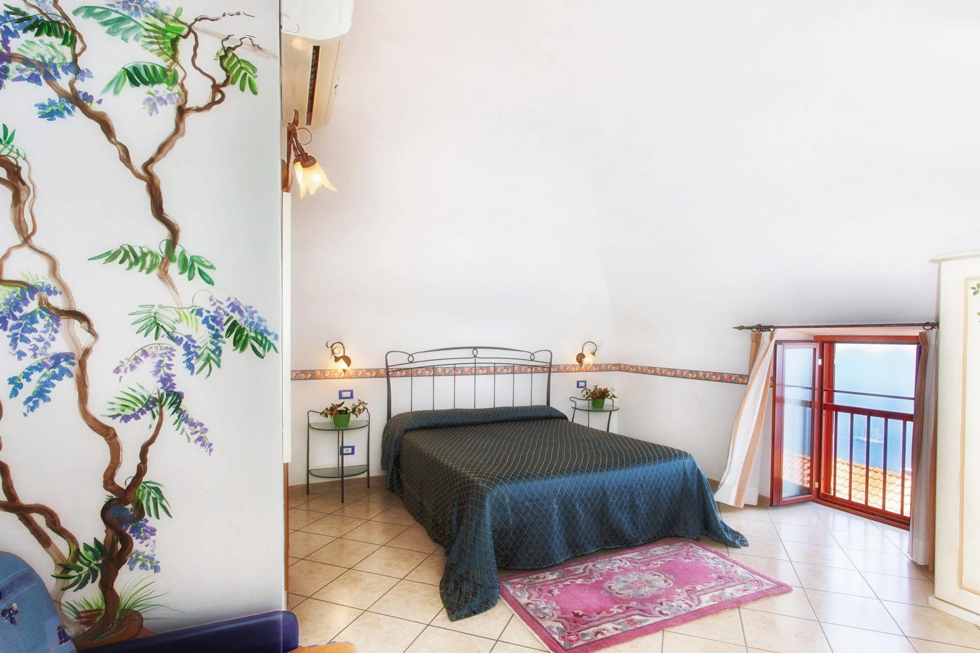 Il Rifugio Di Ela Villa Фуроре Екстериор снимка