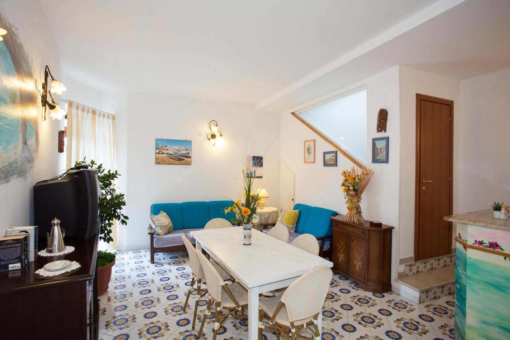 Il Rifugio Di Ela Villa Фуроре Екстериор снимка