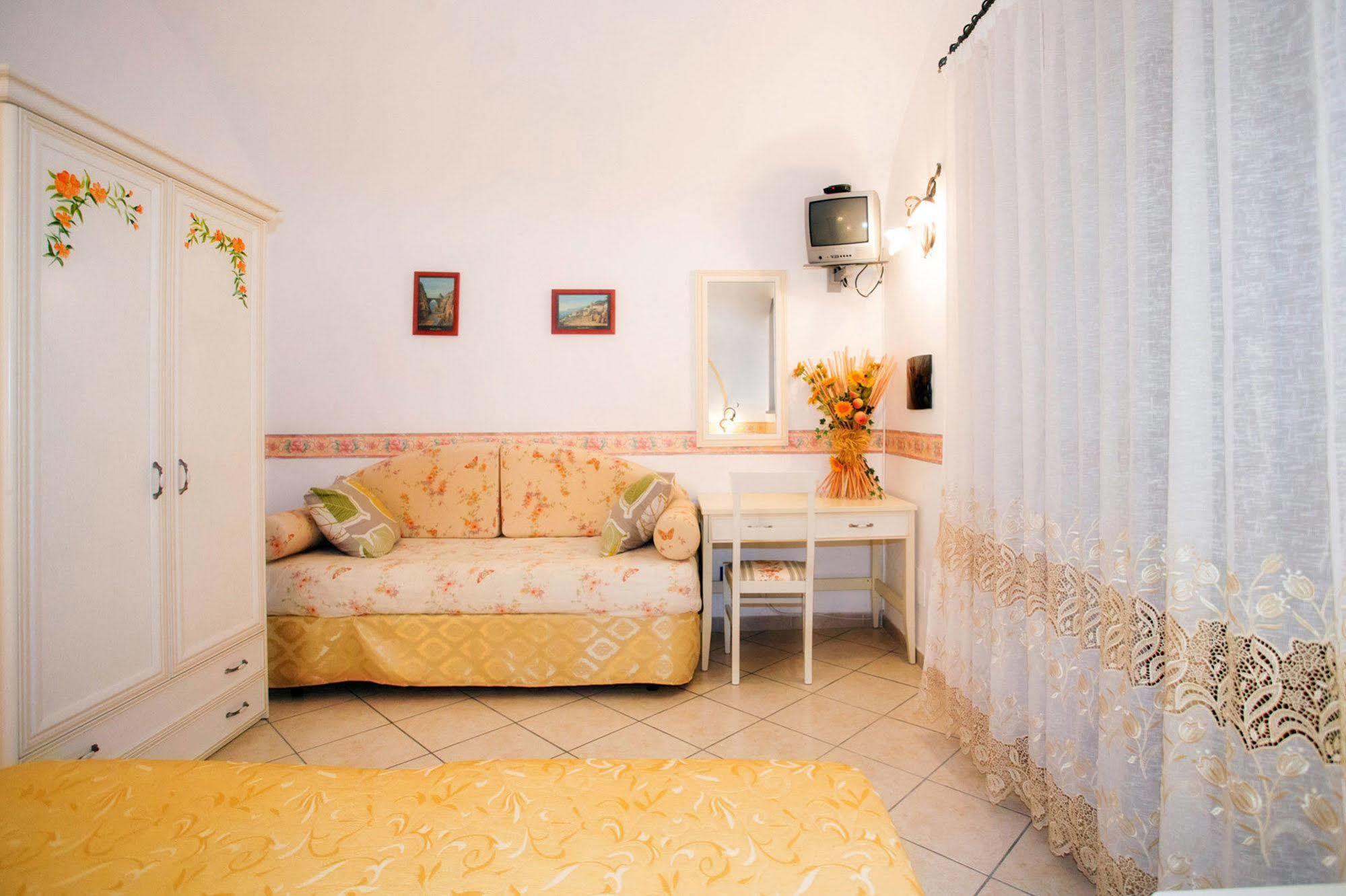Il Rifugio Di Ela Villa Фуроре Екстериор снимка
