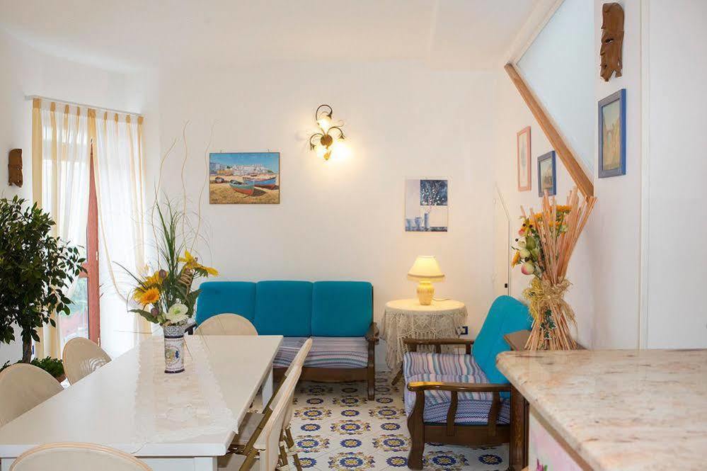 Il Rifugio Di Ela Villa Фуроре Екстериор снимка